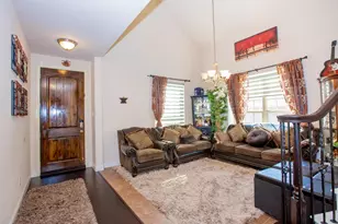 1002 Nail Ln, Euless, TX 76040 - Photo 5