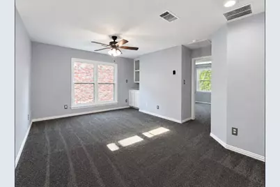 802 Crest Ridge Court, Irving, TX 75061 - Photo 11