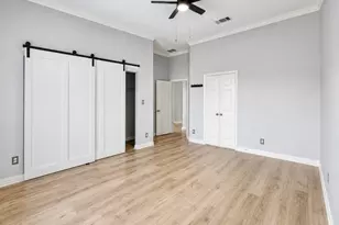 802 Crest Ridge Ct, Irving, TX 75061 - Photo 7