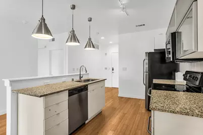 1111 S Akard Street #304, Dallas, TX 75215 - Photo 7