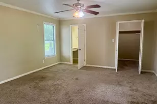 322&410 E Division St, Muenster, TX 76252 - Photo 31