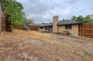 327 Penguin Dr, Dallas, TX 75241 - Photo 3