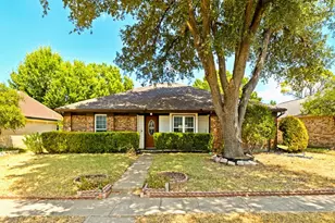 305 Jessica Dr, Garland, TX 75040 - Photo 1