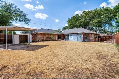 1900 Oakbluff Drive, Carrollton, TX 75007 - Photo 23