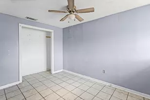 612 Meadow Park Dr, White Settlement, TX 76108 - Photo 9