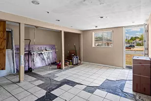 612 Meadow Park Dr, White Settlement, TX 76108 - Photo 17