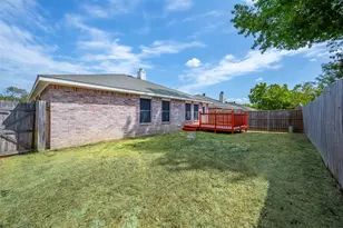 810 Engleside Dr, Arlington, TX 76018 - Photo 25