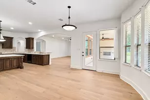 5405 Squeezepenny Ln, McKinney, TX 75070 - Photo 11