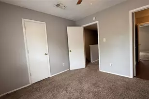 7808 Ashe Ct, Fort Worth, TX 76112 - Photo 7
