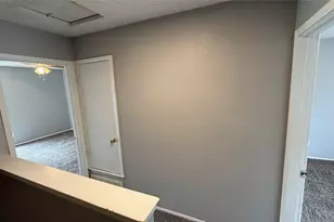 7808 Ashe Ct, Fort Worth, TX 76112 - Photo 13