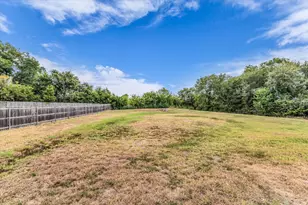 128 Sydney Ln, Robinson, TX 76655 - Photo 33