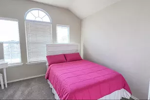 2104 Stonewood Dr, Lancaster, TX 75134 - Photo 11