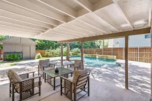 7162 Carrousel Cir, Dallas, TX 75214 - Photo 19
