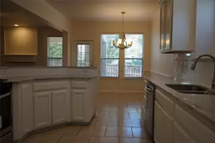 2313 Perkins Pl, Arlington, TX 76016 - Photo 5