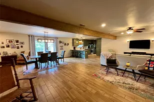 1811 W Overhill Dr, Stephenville, TX 76401 - Photo 3