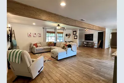 1811 W Overhill Drive, Stephenville, TX 76401 - Photo 9