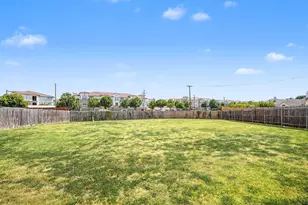 360 McMurtry Dr, Arlington, TX 76002 - Photo 19
