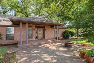 1820 Long Creek Ct, Granbury, TX 76049 - Photo 3