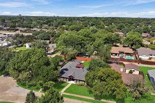 7721 El Padre Ln, Dallas, TX 75248 - Photo 25