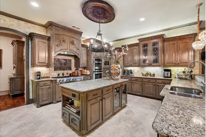 206 Gallant Court, Colleyville, TX 76034 - Photo 11