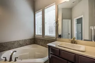 812 Llano Falls Dr, McKinney, TX 75071 - Photo 17