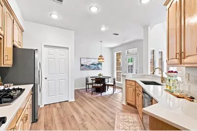 8716 Falls Road, Irving, TX 75063 - Photo 15