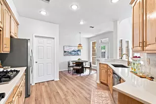 8716 Falls Rd, Irving, TX 75063 - Photo 15
