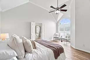 8716 Falls Rd, Irving, TX 75063 - Photo 23