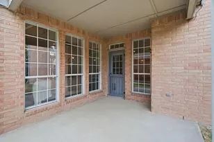 8716 Falls Rd, Irving, TX 75063 - Photo 33