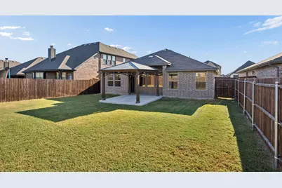 9916 Ginkgo Lane, Fort Worth, TX 76036 - Photo 3