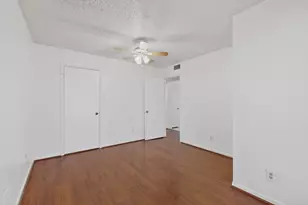 8545 Midpark Dr, Dallas, TX 75240 - Photo 9