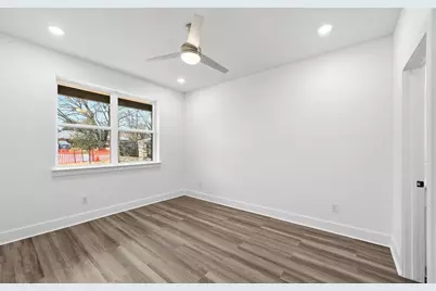 4448 Marcell Avenue, Dallas, TX 75211 - Photo 23