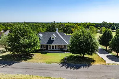 3711 Heatherwood Lane, Sherman, TX 75090 - Photo 3