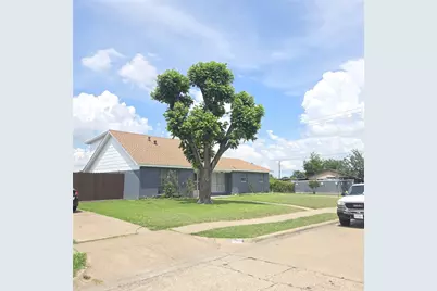 4001 Burning Tree Lane, Garland, TX 75042 - Photo 3