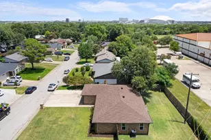 414 Hallmark Dr, Arlington, TX 76011 - Photo 35