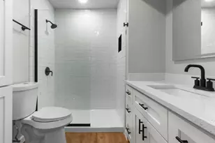414 Hallmark Dr, Arlington, TX 76011 - Photo 25