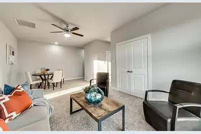 5805 Rivendell Drive, Frisco, TX 75035 - Photo 9