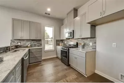 5805 Rivendell Drive, Frisco, TX 75035 - Photo 7