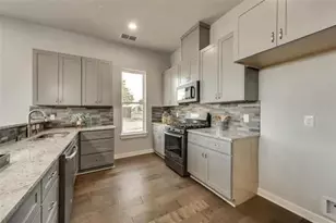 5805 Rivendell Dr, Frisco, TX 75035 - Photo 7