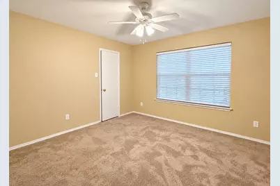 148 Spelt Lane, Dallas, TX 75241 - Photo 9