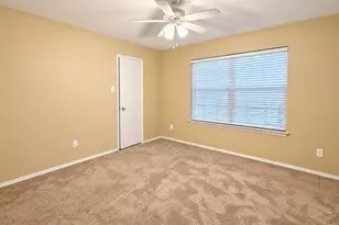 148 Spelt Ln, Dallas, TX 75241 - Photo 9