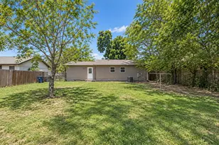 4000 Fitzhugh Ave, Fort Worth, TX 76105 - Photo 11