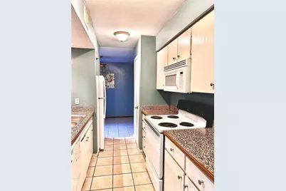 5530 Boca Raton Boulevard #189, Fort Worth, TX 76112 - Photo 9