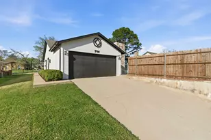 746 Red Wing Dr, Lewisville, TX 75067 - Photo 5