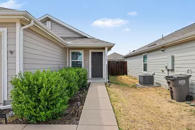 5320 Vinebrook Way, Princeton, TX 75407 - Photo 3
