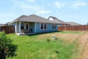 740 Amelia Ct, Pilot Point, TX 76258 - Photo 27