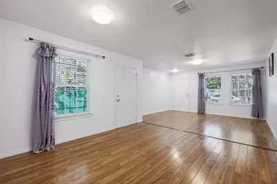 1720 Pueblo Street, Dallas, TX 75212 - Photo 3