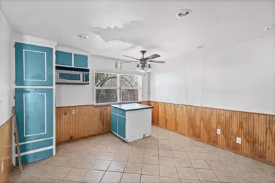756 Thomas Avenue, Hurst, TX 76053 - Photo 5