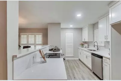 12329 Cedar Bend Drive, Dallas, TX 75244 - Photo 9