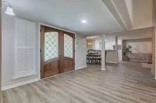 12329 Cedar Bend Dr, Dallas, TX 75244 - Photo 7